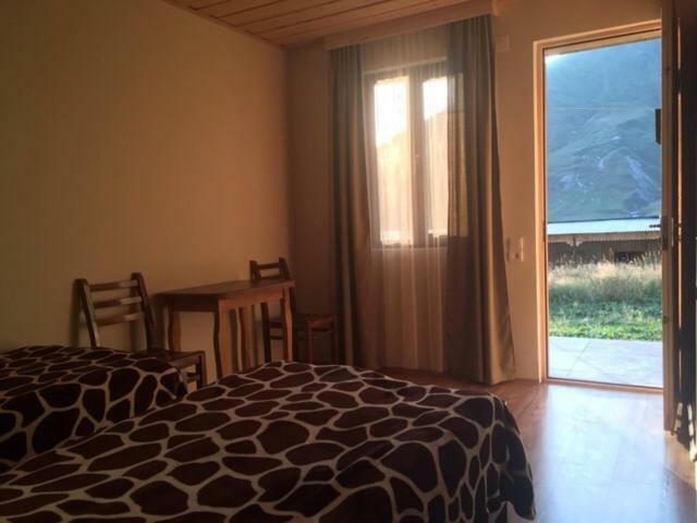 Guesthouse Besarion Usguli Kültér fotó